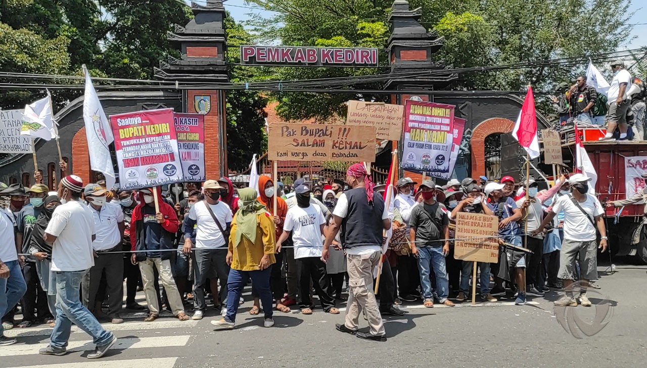 demontrasi kediri