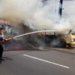 Korsleting Listrik, Truk Muat Styrofoam Terbakar di Sidoarjo