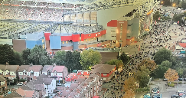 Dipermalukan Liverpool, Ribuan Fans MU Tinggalkan Old Trafford Sebelum Pertandingan Usai