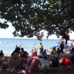 Nekat, Wisata Pasir Putih Situbondo Tetap Beroperasi Meski Masih PPKM Level 3