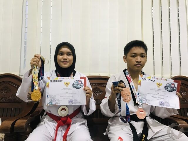 Dua Pelajar di Mojokerto Torehkan Prestasi di Ajang Taekwondo Tingkat Internasional