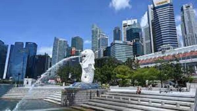 Kasus Covid-19 Meledak, Singapura Kembali Perpanjang Pembatasan Sosial