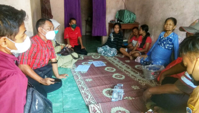 Mbah Kasih dan Tiga Cucu Yatimnya di Nganjuk Jadi Perhatian Donatur