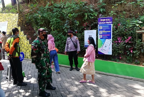 Srambang Park Ngawi Mulai Dipadati Pengunjung, Setelah Lama Tutup
