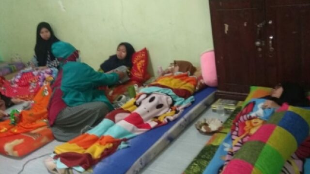 Empat Santriwati Pondok di Banyuwangi Diduga Keracunan, Usai Santap Nasi Goreng