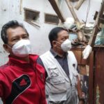 Rumah Warga Ambruk Diterjang Hujang Deras, DPRD Surabaya Turun Tangan!