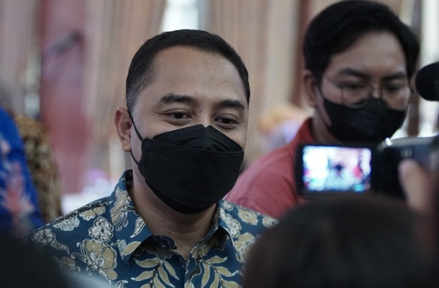 Pemkot Surabaya Terbitkan SE Jelang PPKM, Karyawan Swasta dan PNS Wajib Diswab!   