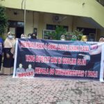 Empat Guru SD Muhammadiyah 1 Panji Situbondo Dipecat, Wali Murid Protes
