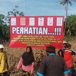 Pemasangan Banner di Tanah Warisan, Dua Kelompok Warga di Situbondo Bersitegang