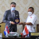 Kroasia Akan Buka Kantor di Surabaya, Armuji: Saya Berharap Ada Kerja Sama    
