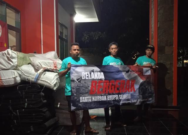 Bantuan PDIP Surabaya ke Lumajang Masih Mengalir, 600 Matras dari Belanda