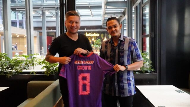 Persik Kediri Resmi Gandeng Artis Gading Marten Sebagai Vice President Marketing