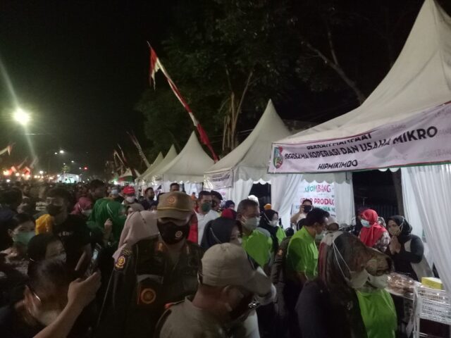 Peresmian Trotoar Jalan KH Wahid Hasyim Jombang Picu Kerumunan, Direktur LInK : Sembrono