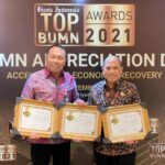 Selamat! Dua Petinggi Jasa Raharja Raih Penghargaan Top BUMN Awards 2021