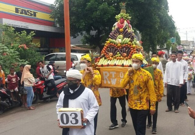 Festival Ancak Agung Meriahkan Peringatan Maulid Nabi di Mangaran Situbondo