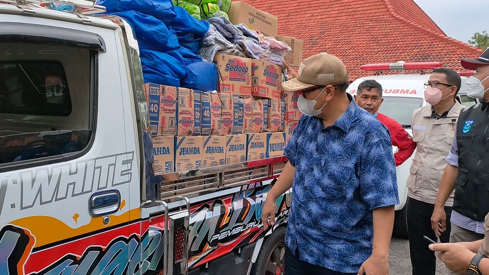Pemkab Probolinggo Bantu Logistik ke Warga Terdampak Erupsi Semeru di Lumajang