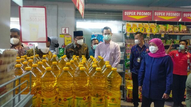 Gubernur Jatim Minta Masyarakat Tidak Panic Buying Terhadap Minyak Goreng 14 Ribuan