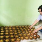 Mengintip Home Industri Kue Keranjang di Mojokerto yang Pertahankan Resep Warisan Leluhur