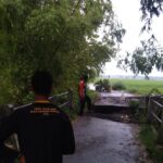 Jembatan Antar Desa di Nganjuk Putus Total, Aktivitas Warga Terganggu