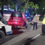 Sekeluarga di Surabaya Jadi Korban Tabrak Lari, Anak Tewas Nyangkut di Kendaraan Pelaku