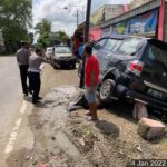 Pemotor Asal Tulungagung, Tewas di Blitar Tertabrak Minibus