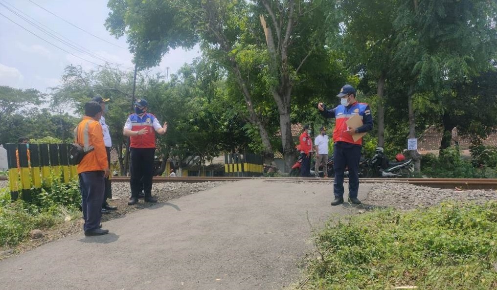 Kerap Picu Kecelakaan, KAI Daop 9 Jember Tutup 36 Perlintasan KA Tanpa Pintu