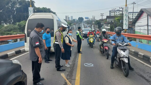 Kabur Usai Menabrak, Pengemudi Asal Banyuwangi Ditangkap Unit Turjawali Polresta Sidoarjo