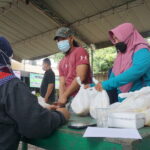 Operasi Pasar, Disperindag Tulungagung Gerojok 6.000 Liter Minyak Goreng