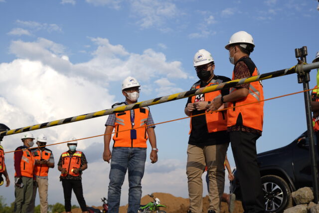 Setahun Kepemimpinan Bupati Dhito, Percepat Pembangunan Songsong Bandara Baru