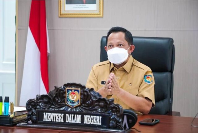 Antisipasi Omicron, Mendagri Perpanjang Penyesuaian PPKM Jawa-Bali