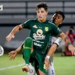 Persebaya Patahkan Rekor Arema FC yang Tak Terkalahkan 23 Laga