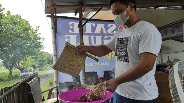 Nikmatnya Sate di Mojoroto Kediri, Seporsi Hanya Rp 10 Ribu