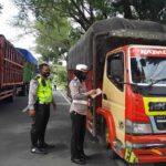 Terjaring Razia di Jombang, Enam Truk ODOL Kena Tilang