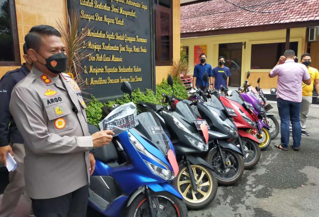 Spesialis Penipuan dan Penggelapan Honda PCX Diringkus Polres Blitar Kota