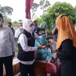 Sidak Pasar Migor di Blitar, Gubernur Akui Stok Aman Tapi Harga Masih di Atas HET