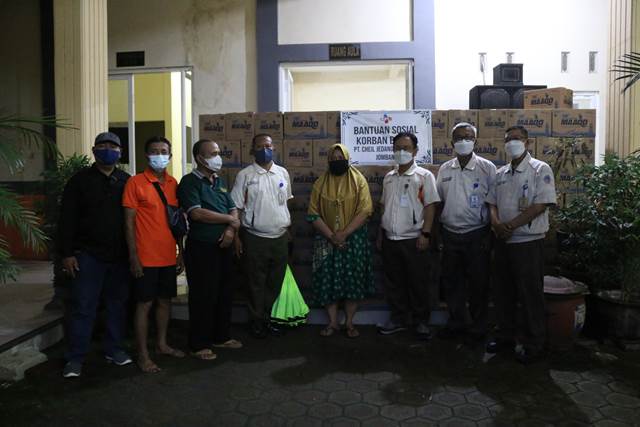 PT Cheil Jedang Indonesia Sigap Salurkan Bantuan Korban Banjir di 3 Desa Sekitar