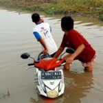 Warga Sidoarjo Temukan Motor di Sungai, Diduga Hasil Curian