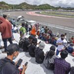 MotoGP Mandalika Lombok, Warga Antusias Menonton Langsung