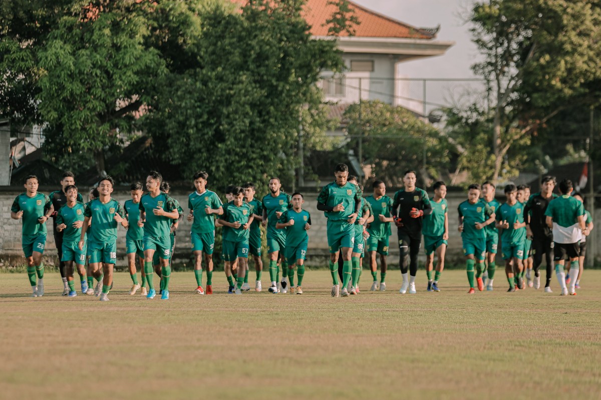 Tinggal 2 Tim Berpeluang Juara Liga 1: Persebaya, Arema dan Bhayangkara FC Terlempar