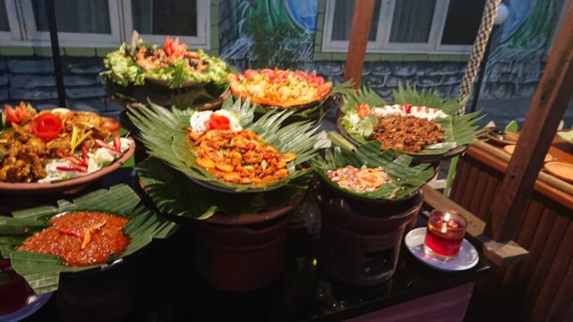 Whiz Hotel Jatim Hadirkan Menu Buka Puasa Beragam Olahan Kuliner Nusantara
