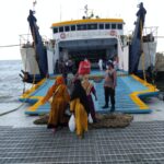 Jelang Mudik Lebaran, Satpolair Polres Situbondo Patroli Pelabuhan Penyeberangan