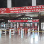 Kolam Renang Kenpark Kenjeran Surabaya Dipasang Garis Polisi