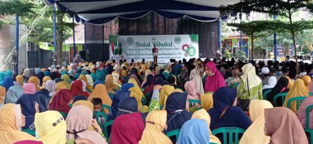 Halal Bi Halal dan Semarak Milad Ke-90 Muhammadiyah Kab Kediri Berlangsung Meriah
