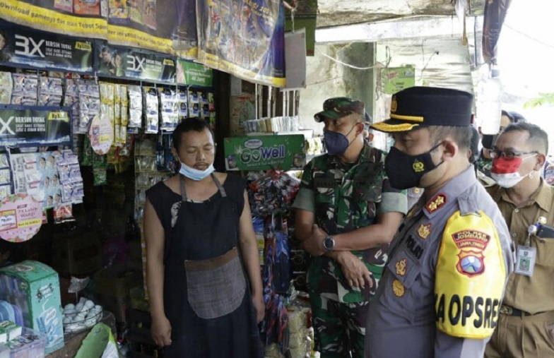 Sidak Pasar, Kapolres dan Dandim Jombang Tak Temukan Pedagang Migor Curah Nakal