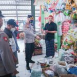 Sidak Pasar Tradisional, Kapolres Situbondo: Stok Migor Jelang Idul Kurban Aman