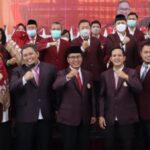 Ini Pesan Ketua DPD PPNI Surabaya saat Melantik 58 DPK Terpilih