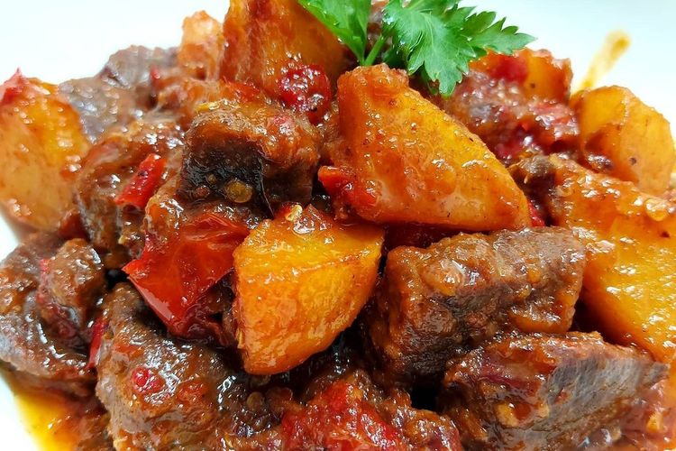 Semur Daging Sapi Spesial, Ini Resep dan Cara Membuatnya