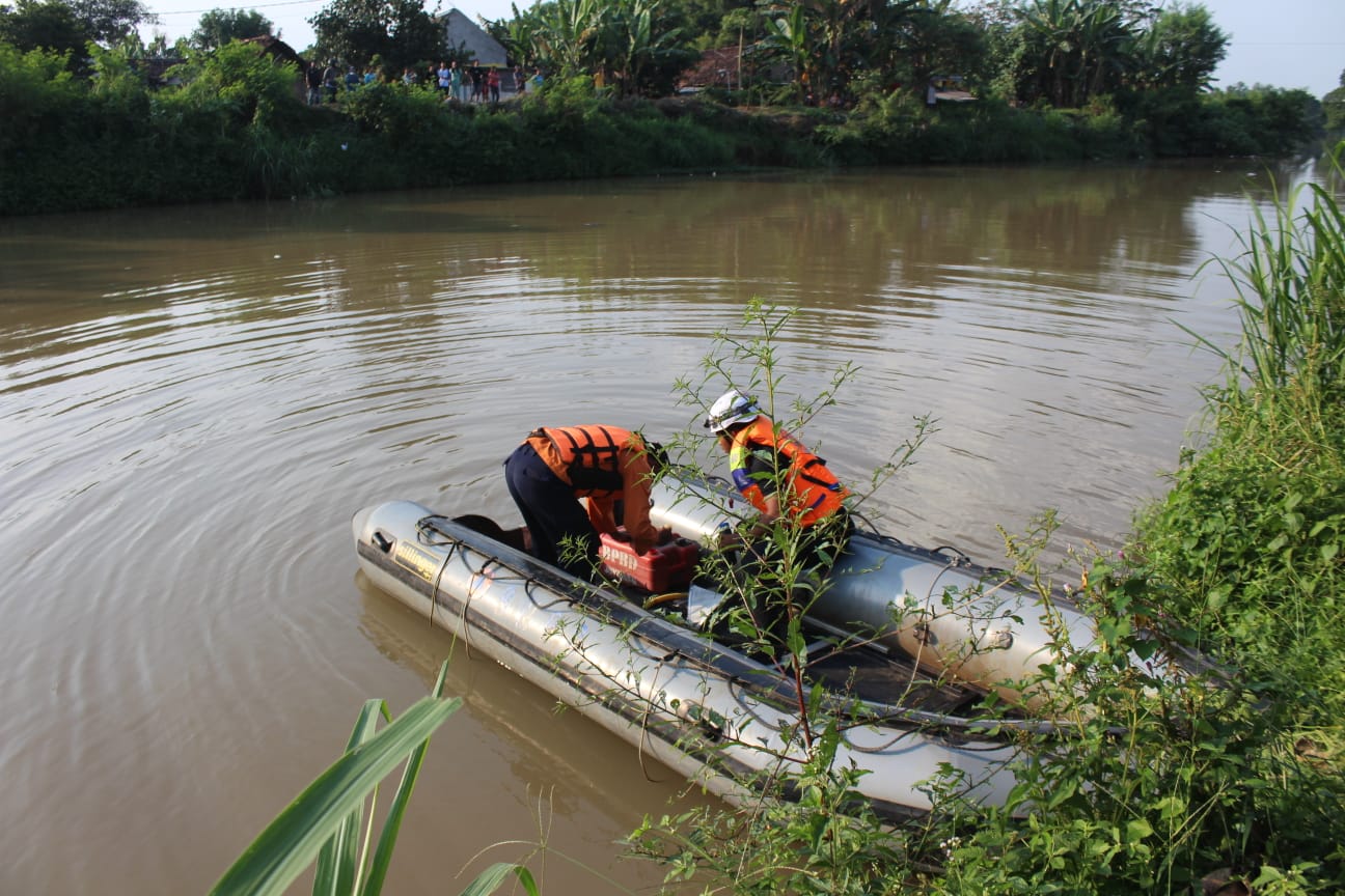 Kronologi Bocah Tenggelam di Jombang, Petugas Terus Lakukan Pencarian