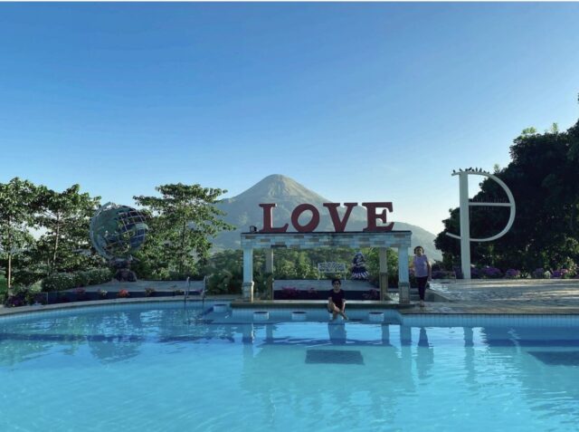 Ini Hotel Murah di Trawas Mojokerto yang Ada Kolam Renangnya dengan View Menarik