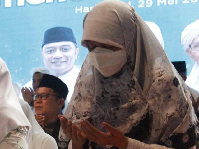 Pimpinan DPRD Ajak Warga Surabaya Doakan Putra Gubernur Jabar